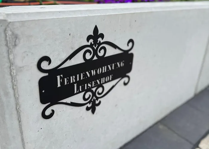 Modern Renoviertes Am Luisenhof Apartament